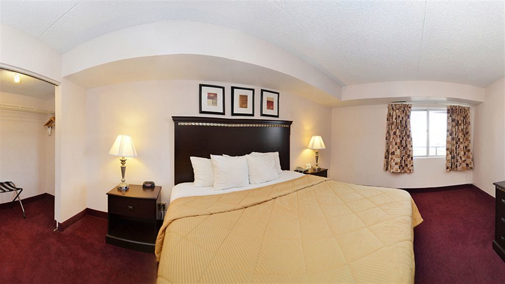 Comfort Inn & Suites Rochelle - Dekalb Eksteriør billede